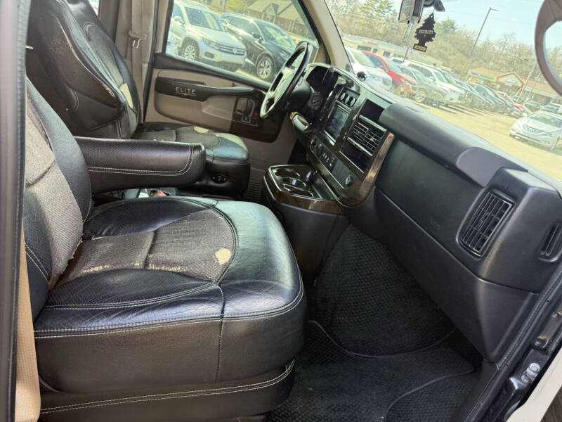2014 GMC Savana 2500