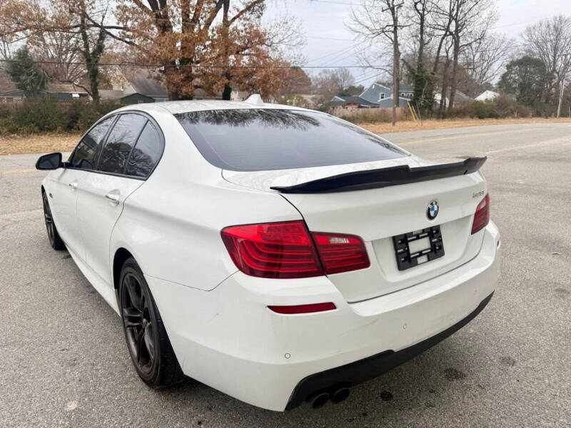 2015 BMW 5 Series 528i