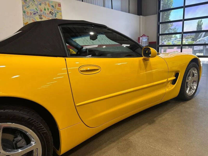 2004 Chevrolet Corvette