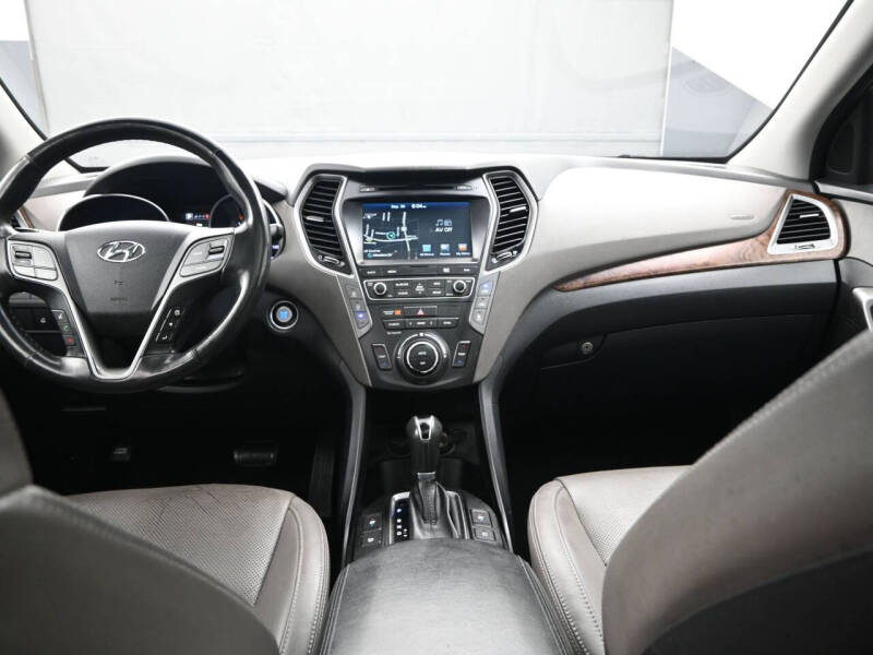 2017 Hyundai Santa Fe