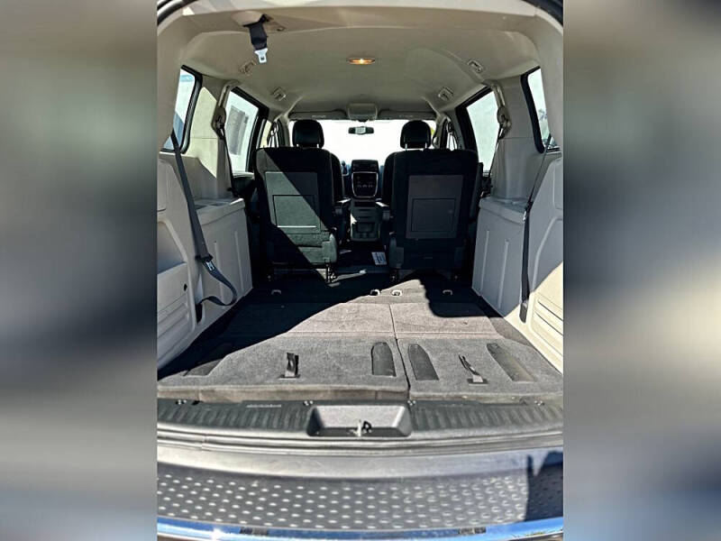 2016 Dodge Grand Caravan American Value Package