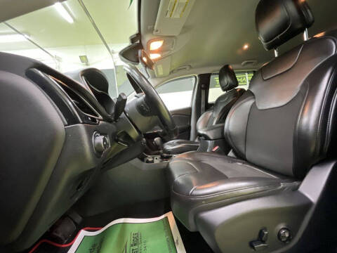 2021 Jeep Cherokee Altitude