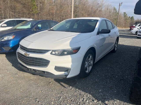 2018 Chevrolet Malibu for sale at Holt Auto Group in Crossett AR