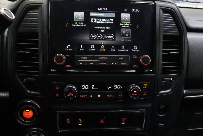 2022 Nissan Titan SV