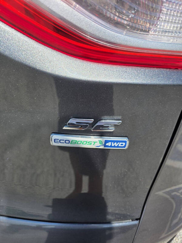 2016 Ford Escape SE