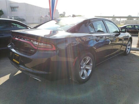 2017 Dodge Charger SXT