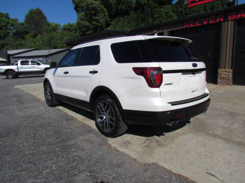 2018 Ford Explorer Sport