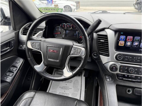 2017 GMC Yukon SLT