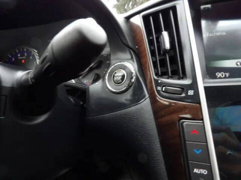 2014 Infiniti Q50 Premium