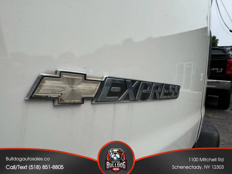 2017 Chevrolet Express 2500