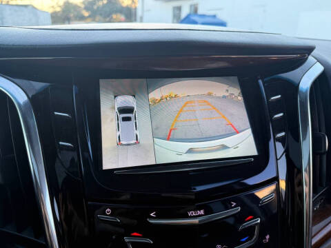 2016 Cadillac Escalade ESV Luxury Collection