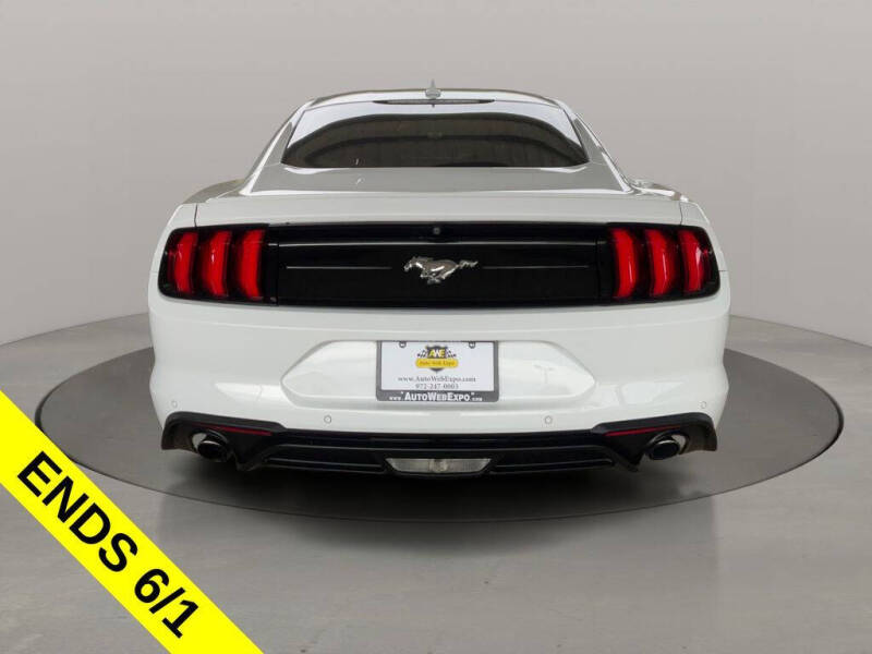 2022 Ford Mustang EcoBoost Premium