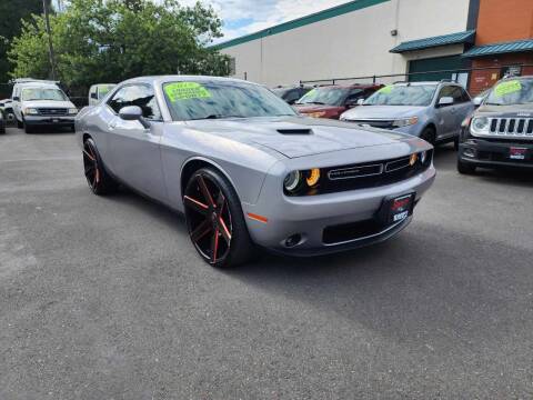 2015 Dodge Challenger for sale at SWIFT AUTO SALES INC in Salem OR