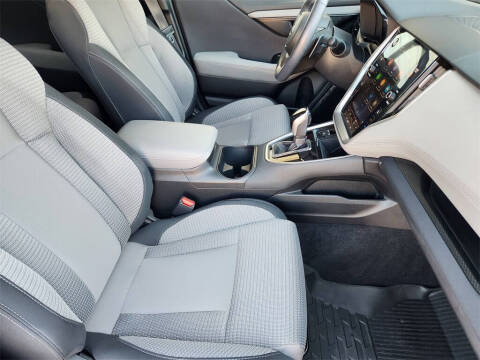 2022 Subaru Outback Premium