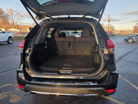 2017 Nissan Rogue SV