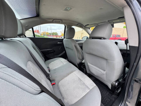 2013 Chevrolet Sonic LS Auto