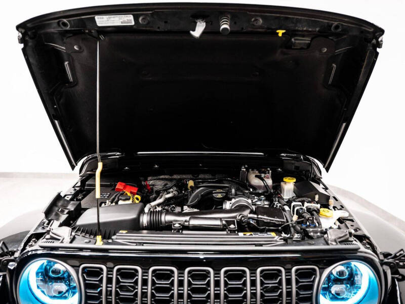2024 Jeep Gladiator Sport S