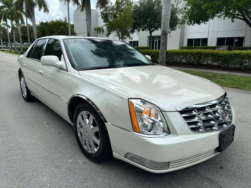 2008 Cadillac DTS Luxury I