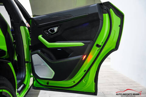 2022 Lamborghini Urus