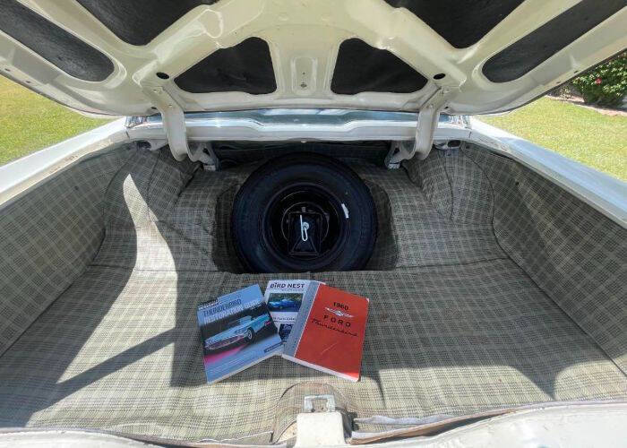 1960 Ford Thunderbird