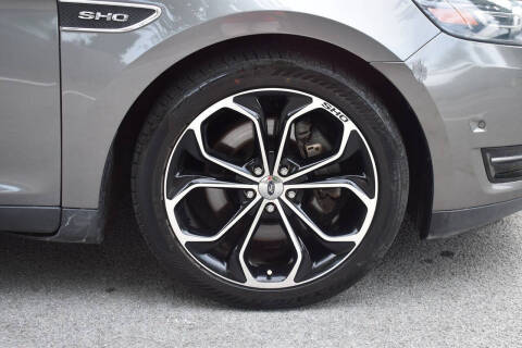 2013 Ford Taurus SHO