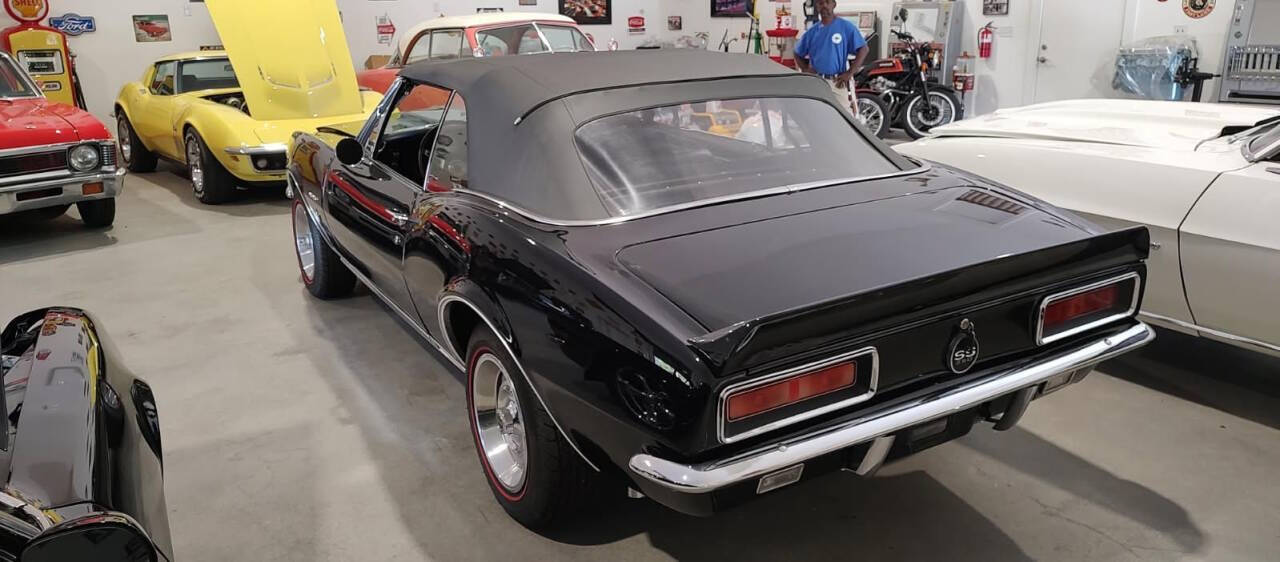 1967 Chevrolet Camaro 11