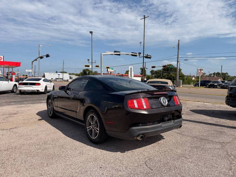 2012 Ford Mustang V6 Premium
