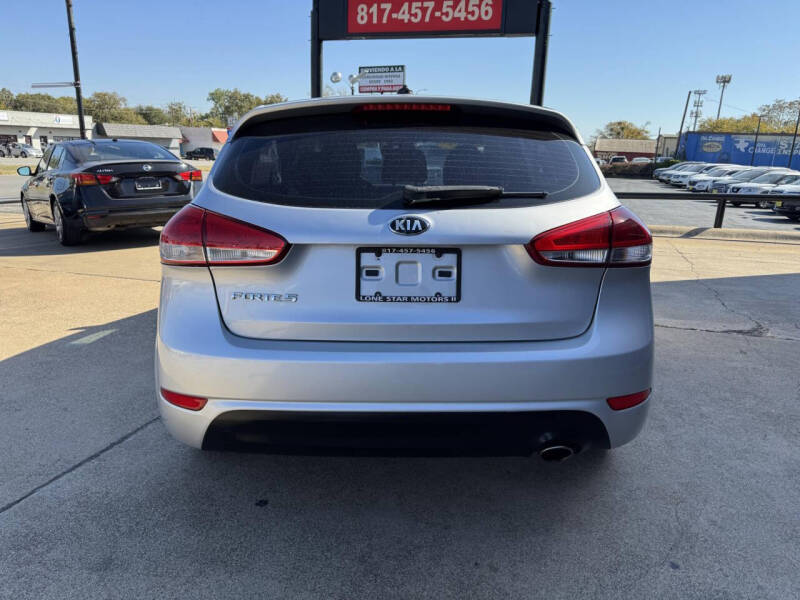 2017 Kia Forte5 LX