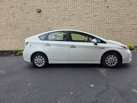 2014 Toyota Prius Plug-in Hybrid Advanced