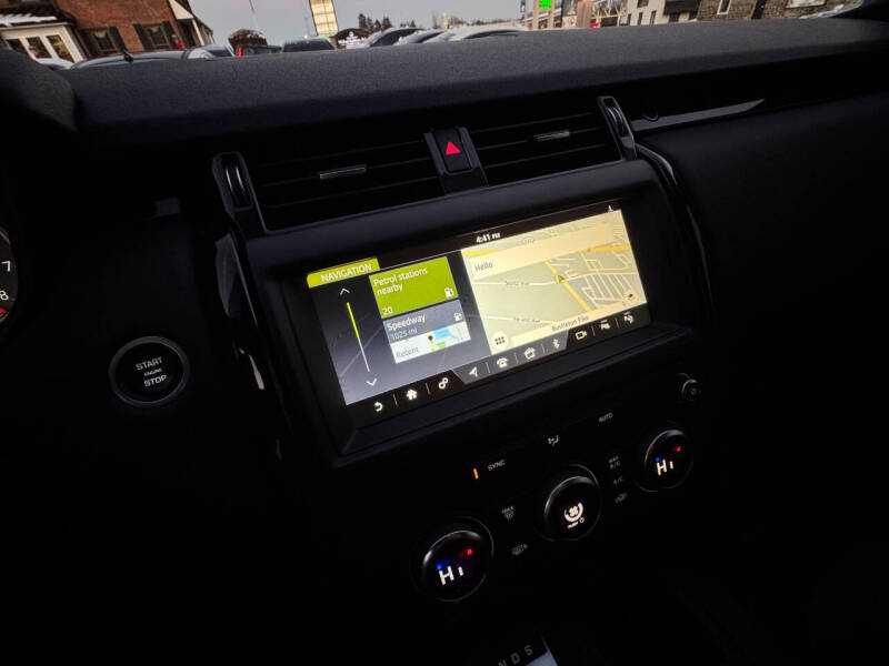 2020 Land Rover Discovery SE