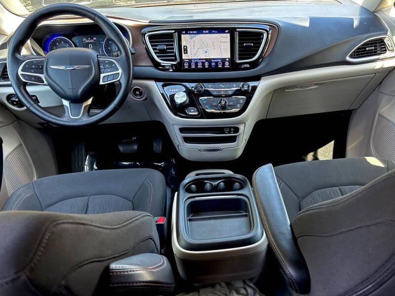 2019 Chrysler Pacifica Touring Plus