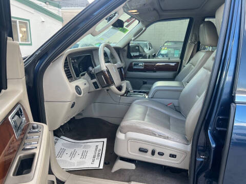 2014 Lincoln Navigator L