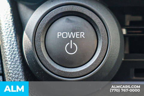 2025 Toyota Prius XLE