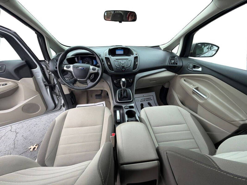 2015 Ford C-MAX Hybrid SE