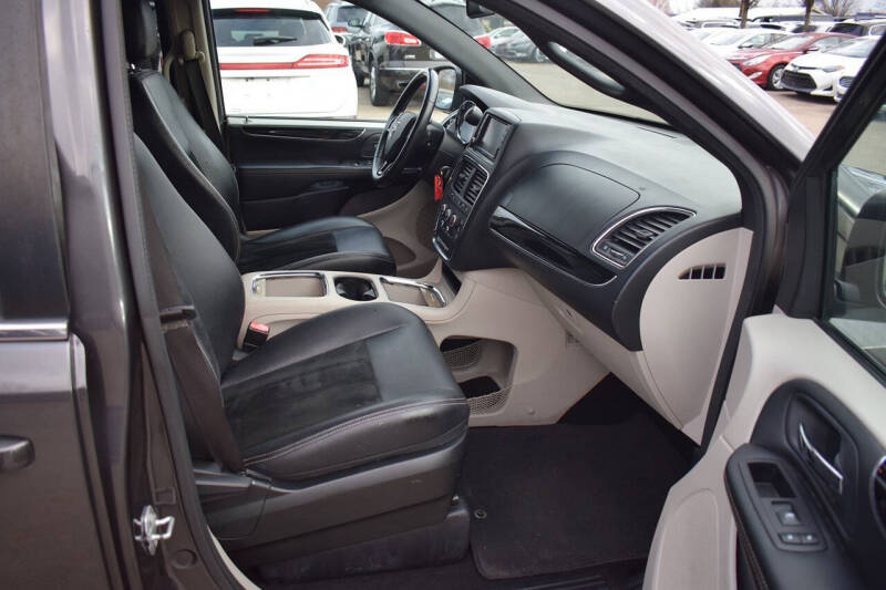 2017 Dodge Grand Caravan SXT