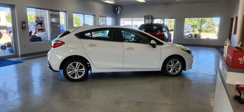 2018 Chevrolet Cruze LT Auto