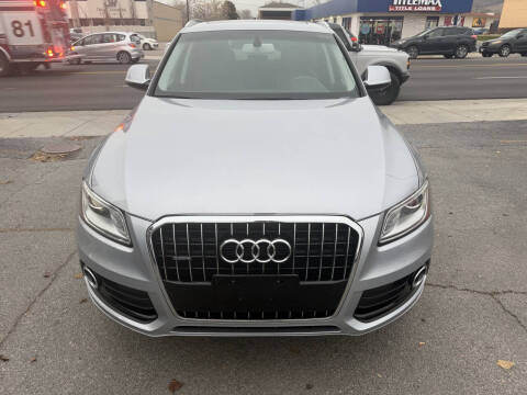 2016 Audi Q5 2.0T quattro Premium Plus