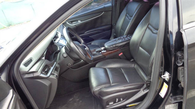 2016 Cadillac XTS Pro Livery