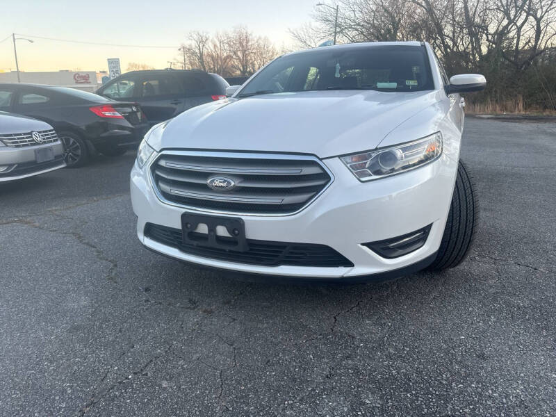 2015 Ford Taurus for sale at Top Gear Auto in Portsmouth VA