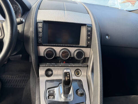 2017 Jaguar F-TYPE Premium