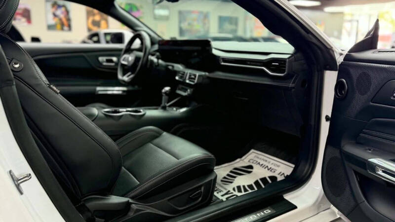 2024 Ford Mustang GT Premium