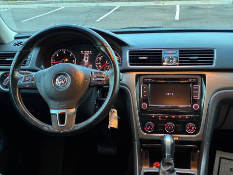 2015 Volkswagen Passat 2.0L TDI SE