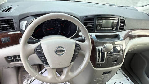 2012 Nissan Quest