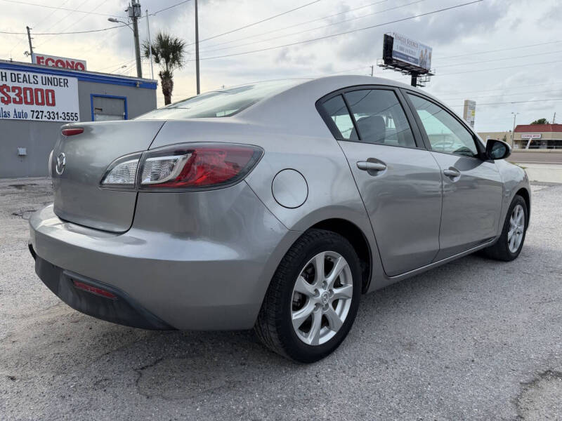 2011 Mazda MAZDA3 i Touring