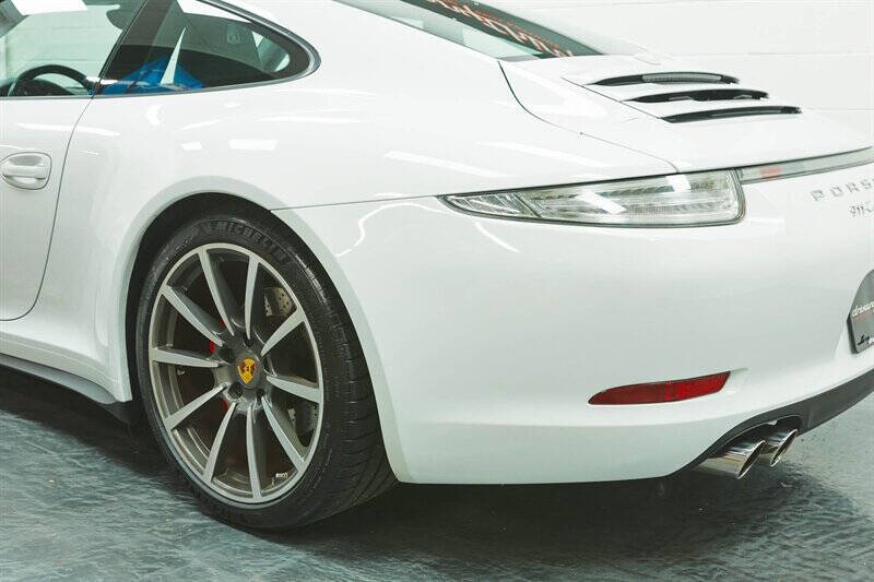 2013 Porsche 911 Carrera 4S