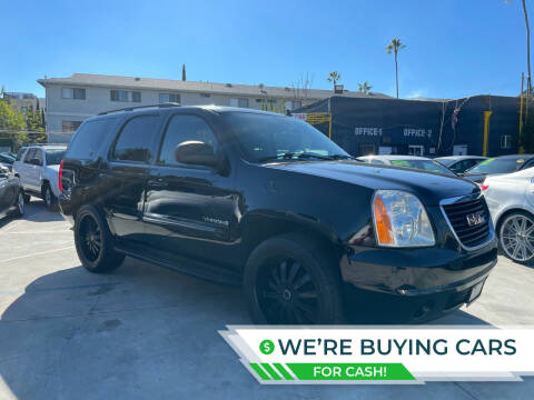 2008 GMC Yukon for sale at FJ Auto Sales North Hollywood in North Hollywood CA