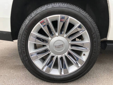 2019 Cadillac Escalade ESV Platinum