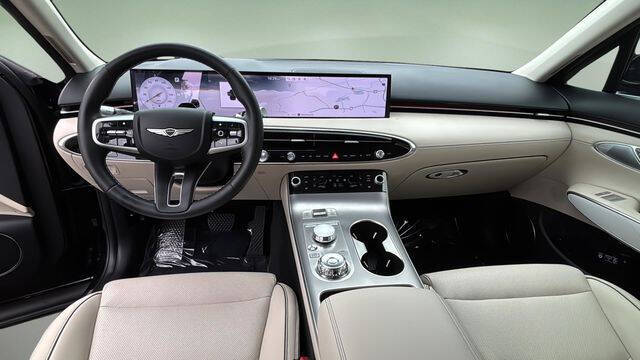 2026 Genesis GV70 2.5T Advanced