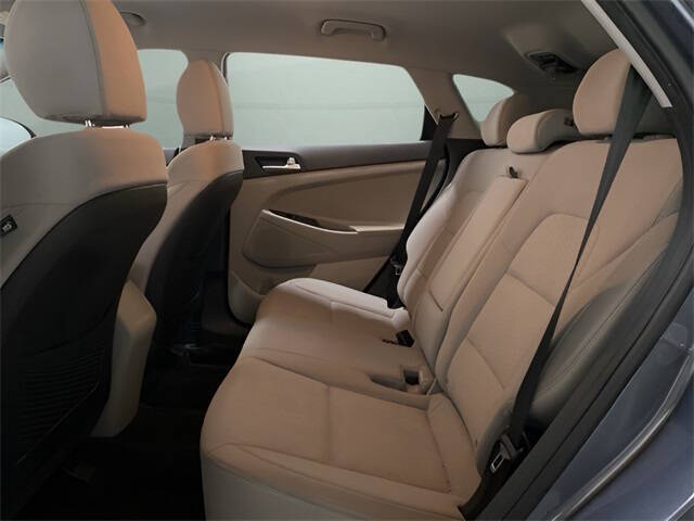 2021 Hyundai Tucson SE