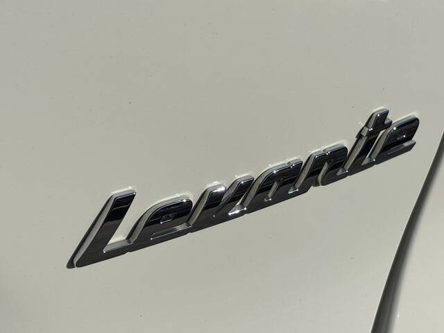2022 Maserati Levante 14